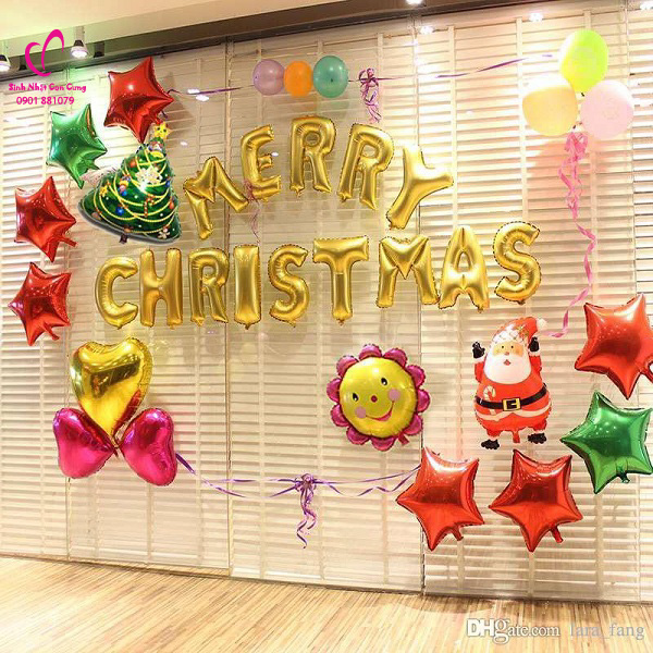 bộ đồ trang trí noel gồm những gì